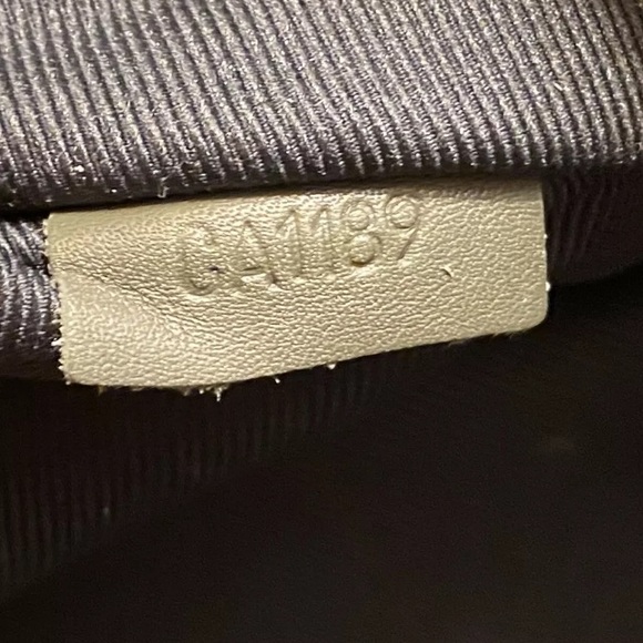 *FLASH SALE until 6/8/21*Louis Vuitton CA1189🦄 - Picture 4 of 16